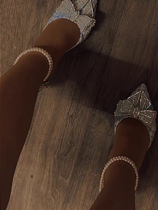 escort image