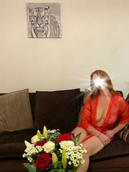 escort image