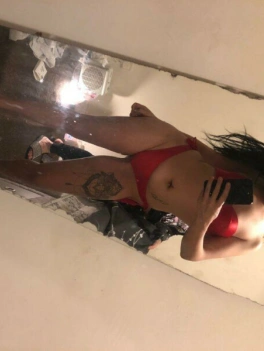 escort image