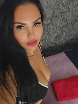 escort image
