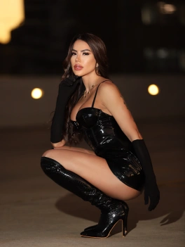 escort image