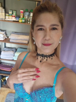 escort image