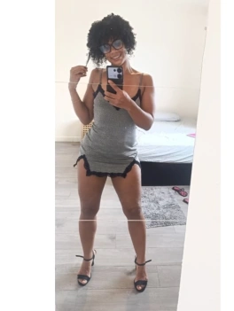 escort image