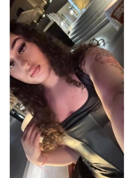 escort image