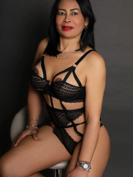 escort image