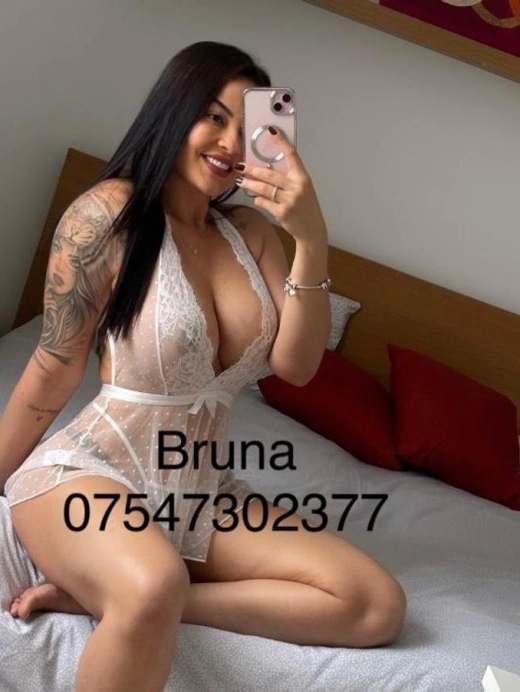 escort image