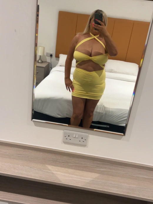 escort image