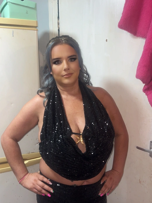 escort image