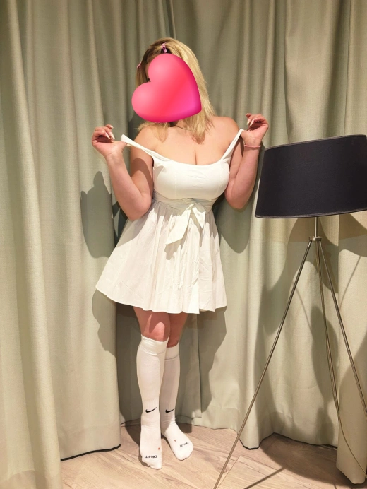 escort image