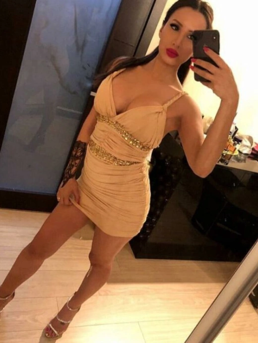 escort image