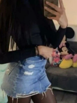 escort image