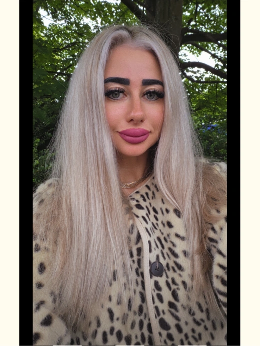 escort image