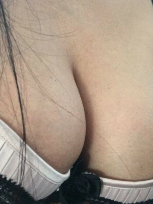 escort image