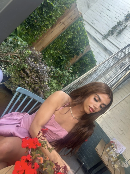escort image