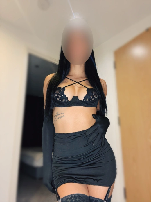 escort image