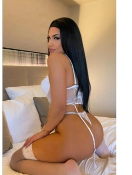escort image