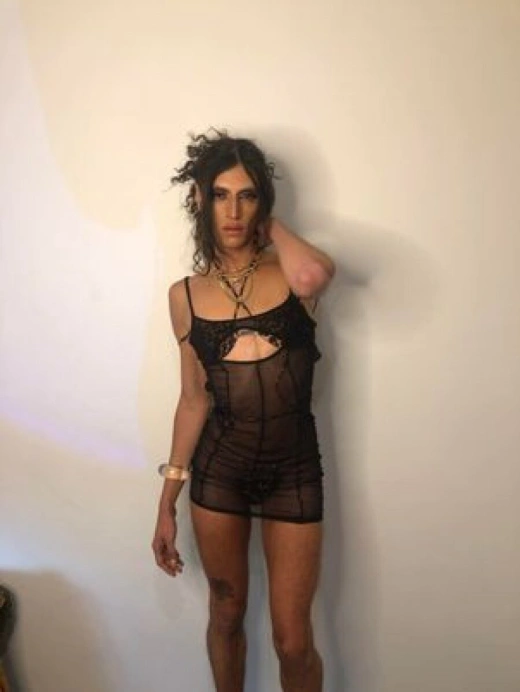 escort image