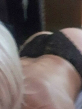 escort image