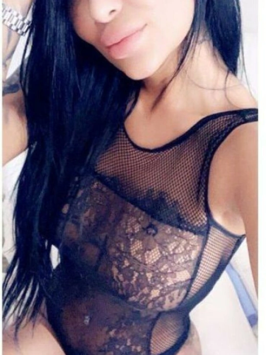 escort image