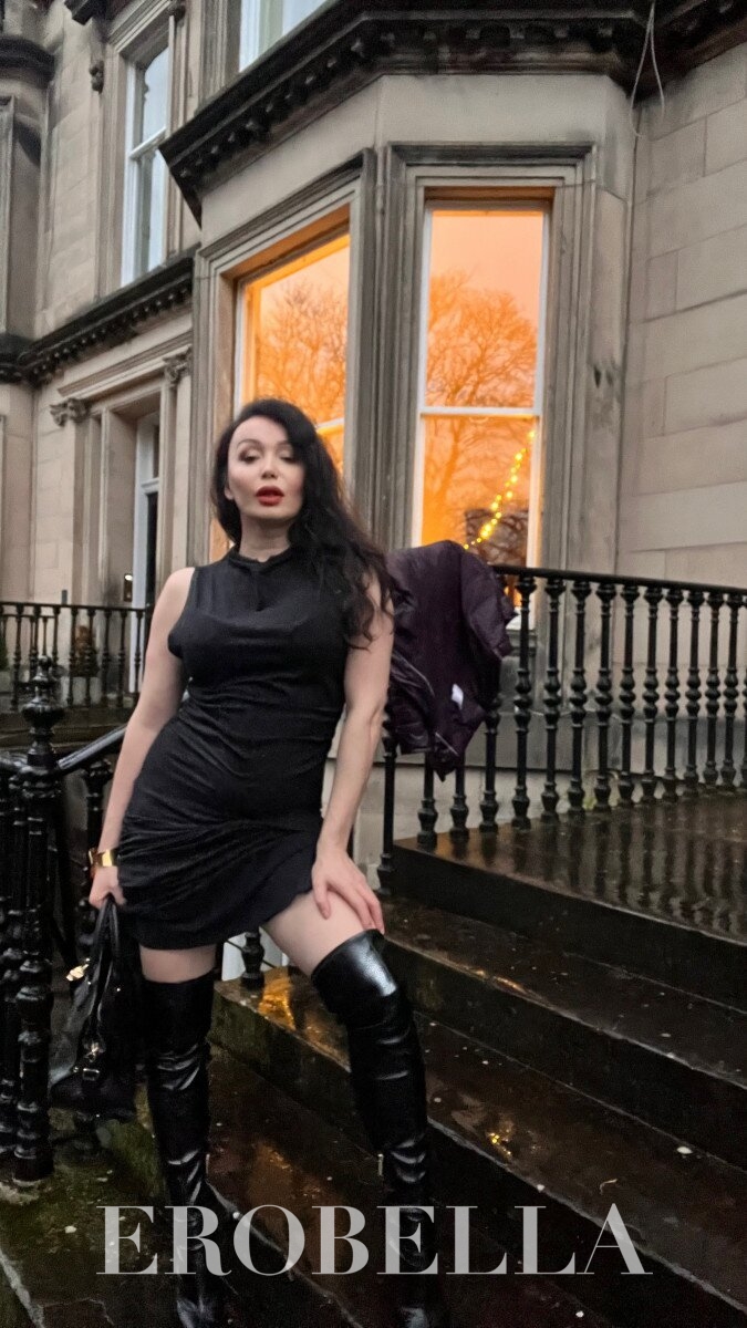 Onlyfans1 in Newcastle upon Tyne - +447983687392 | Erobella