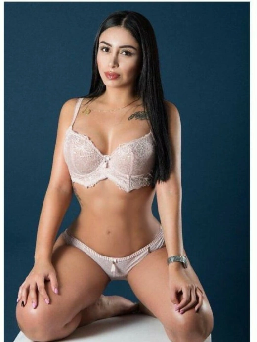 escort image