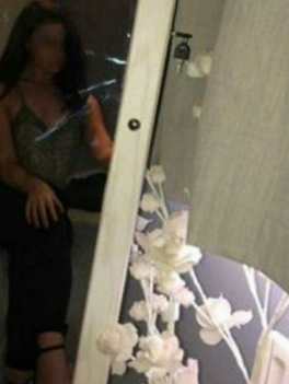 escort image