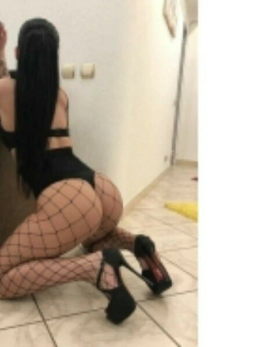 escort image