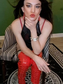 escort image