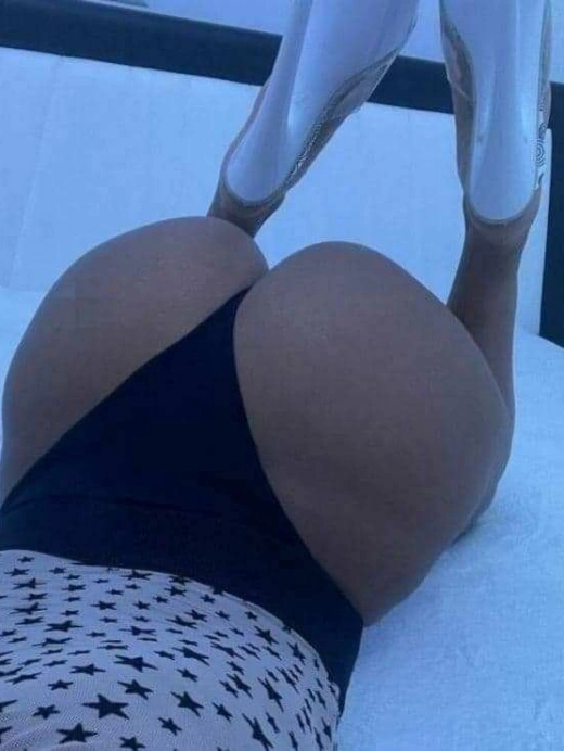 escort image