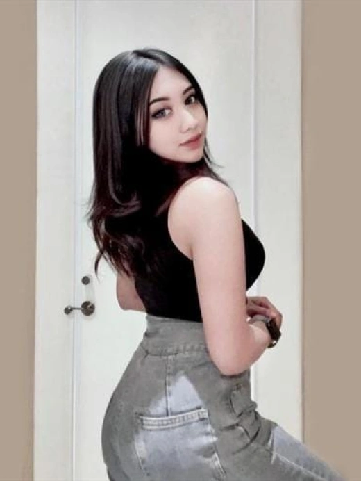 escort image