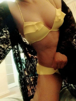 escort image