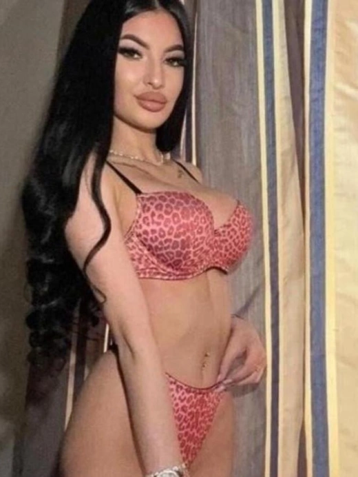escort image