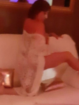escort image
