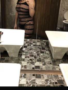 escort image