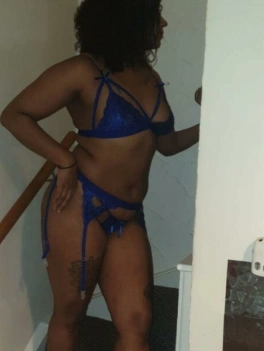 escort image