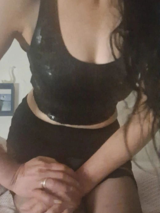 escort image