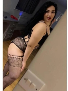 escort image