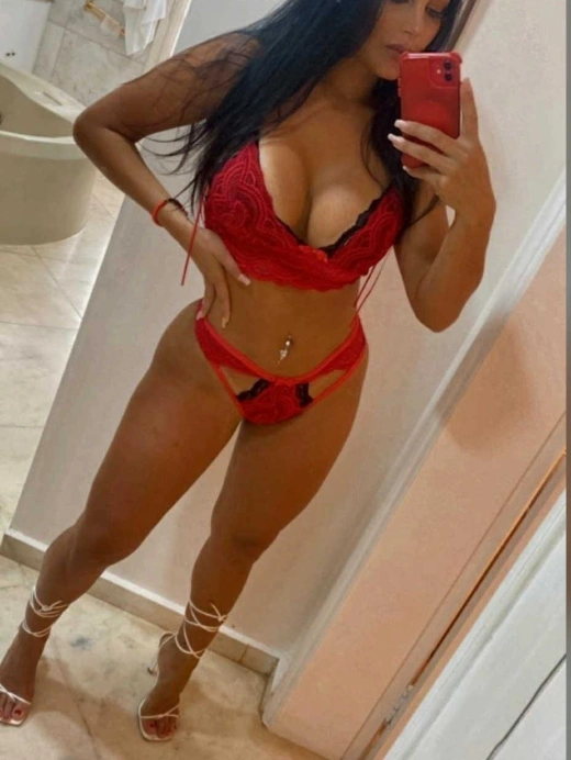 escort image
