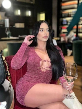 escort image