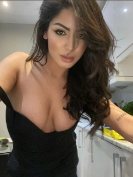escort image