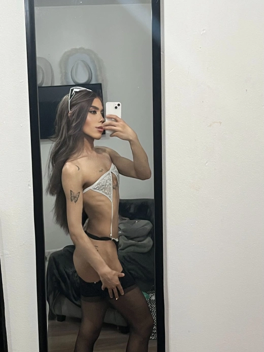 escort image