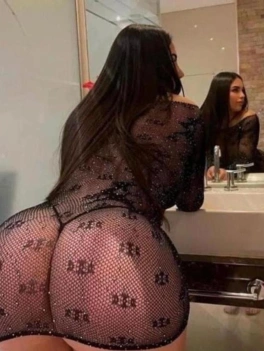 escort image