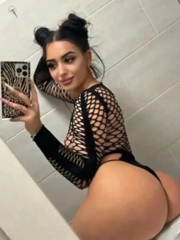 escort image