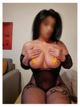 escort image