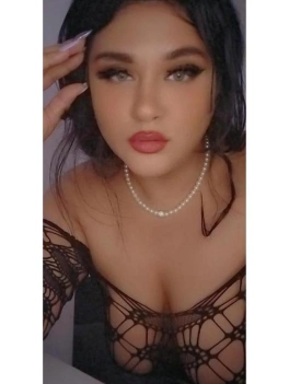 escort image