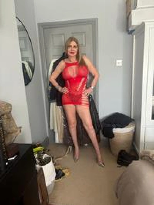 escort image