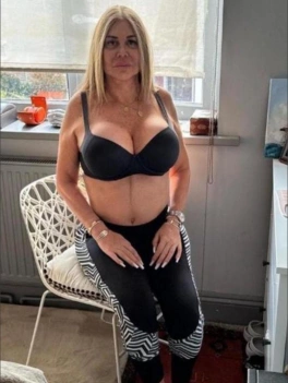 escort image