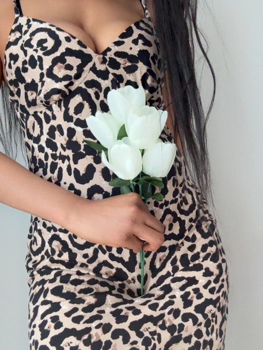 escort image