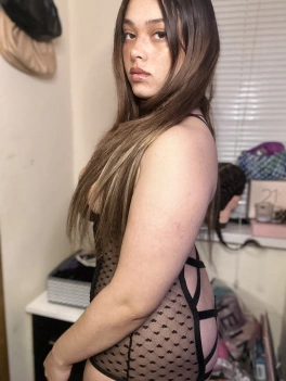 escort image