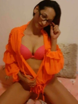 escort image